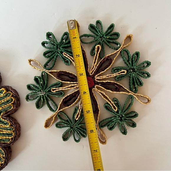 Vintage Rattan Trivet Set of 2 - Picture 6 of 8